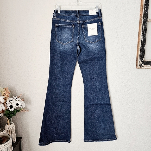 Vervet by Flying Monkey Dark Wash Mid Rise Flare Jeans Size 7(28) women's size 6 - Picture 9 of 14
